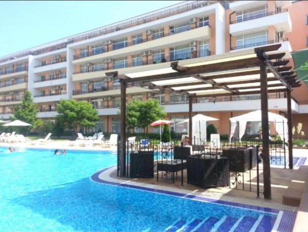 Holiday Apartments Grand Kamelia Sluneční pobřeží Exteriér fotografie